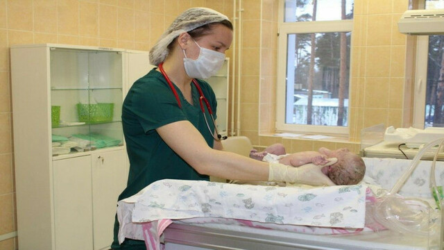 В Подмосковье врачи спасли новорожденного ребенка весом 470 граммов post thumbnail image